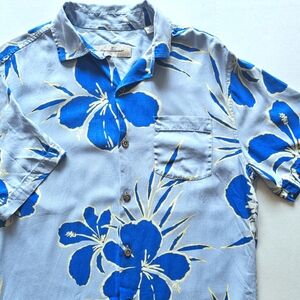 Tommy Bahama Kona 100% Silk Camp Collar Hawaiian Shirt Resort Cruise Vacation